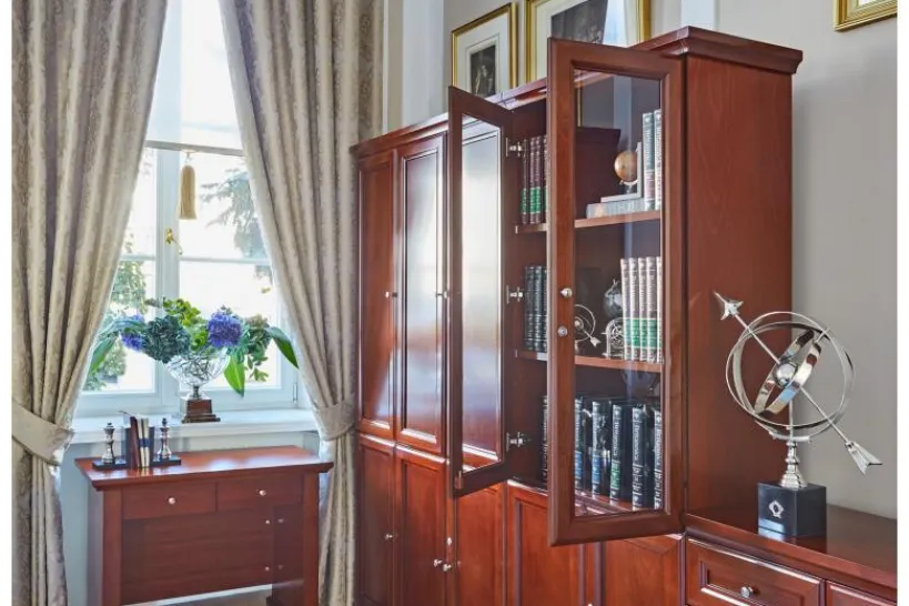 Arrediorg Armadio 2 ante per ufficio o studio in stile classico PRESTIGE C720A