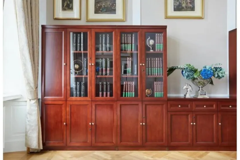 Arrediorg Armadio 2 ante per ufficio o studio in stile classico PRESTIGE C720A