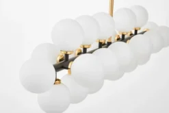Arrediorg Lampadario a sospensione sfere bianche struttura oro caldo PETRICA W24
