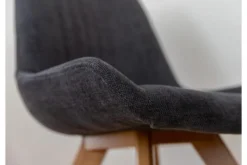 Arrediorg Poltroncina moderna imbottita nera BARI