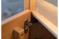 Arrediorg Porta TV con ripiano legno massello di naturale LED integrato