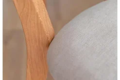 Arrediorg Sedia massello con imbottitura in tessuto beige LEON
