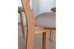 Arrediorg Sedia massello con imbottitura in tessuto beige LEON
