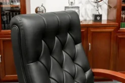 Arrediorg Sedia sala riunioni in pelle nera Consul